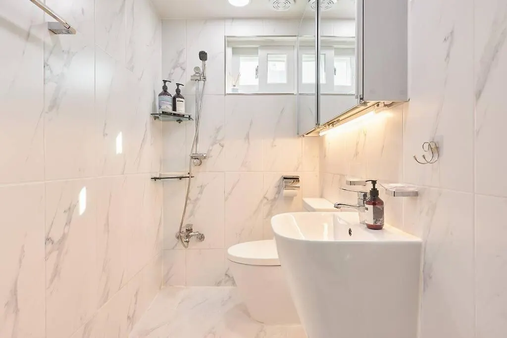 Hongdae Stay 10Min Walk From Hongdae Σεούλ
